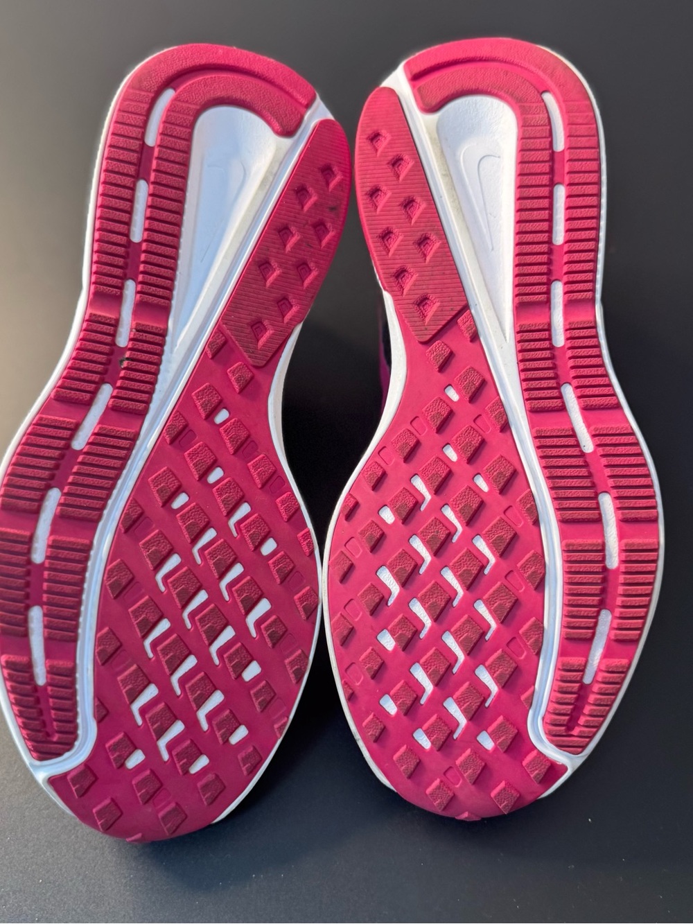 Nike Women's Dark Gray and Pink Motion Running Shoes Size 11 - Picture 11 of 12